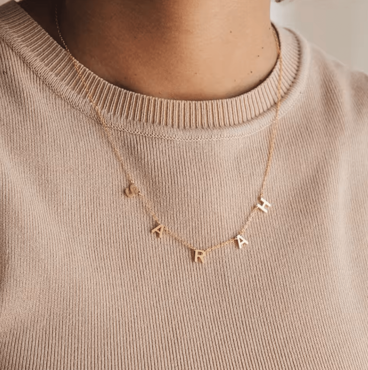 WATERPROOF LETTER NECKLACE • GOLD CHAIN • STAINLESS STEEL - AnoaShop