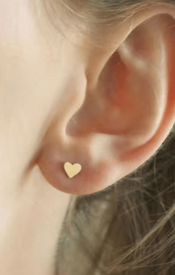 Waterproof Little Heart Earring • Heart Earstud Gold • Minimalist Earring • Earring small gold silver - AnoaShop