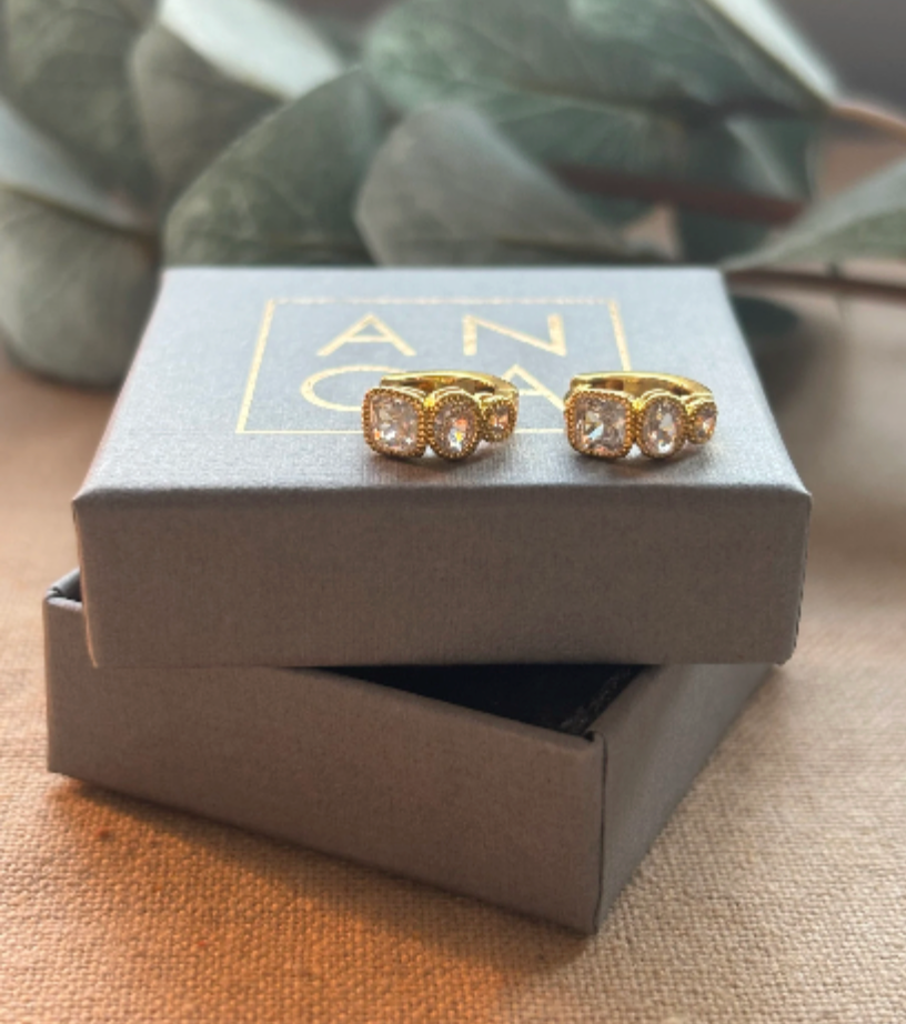 Waterproof Bestseller Little Stones Hoop• Cute Earring • Minimalist Hoop • Gold Hoop