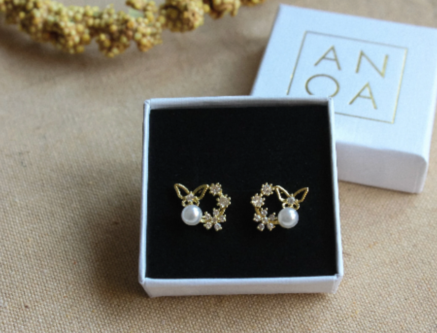 Flower Earring • Gold Floral Earring • Dainty Floral Earring • Minimalist Earring