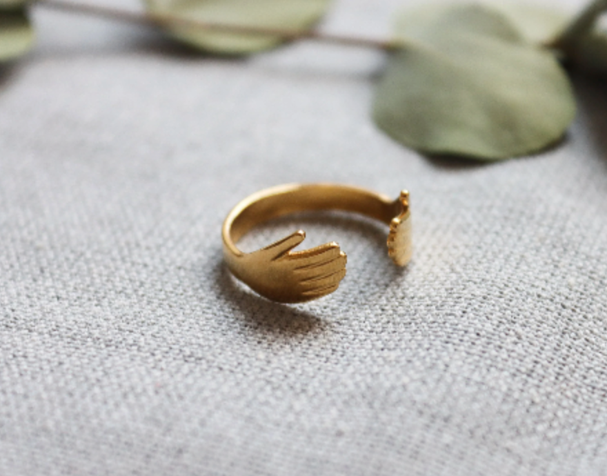 Waterproof Bestseller Cute hand ring • Big hug • Gold ring • Dainty Ring • friendship • lovely jewelry