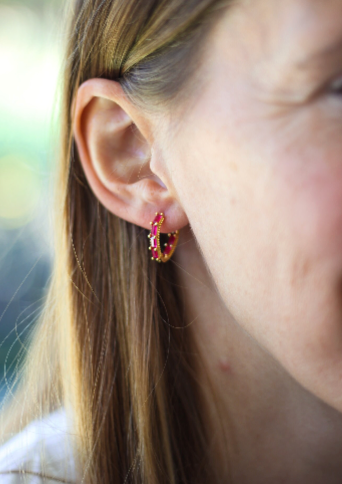Waterproof Bestseller Little Stones Earring • Cute Earring • Minimalist Hoop • Rosa Gold Hoop