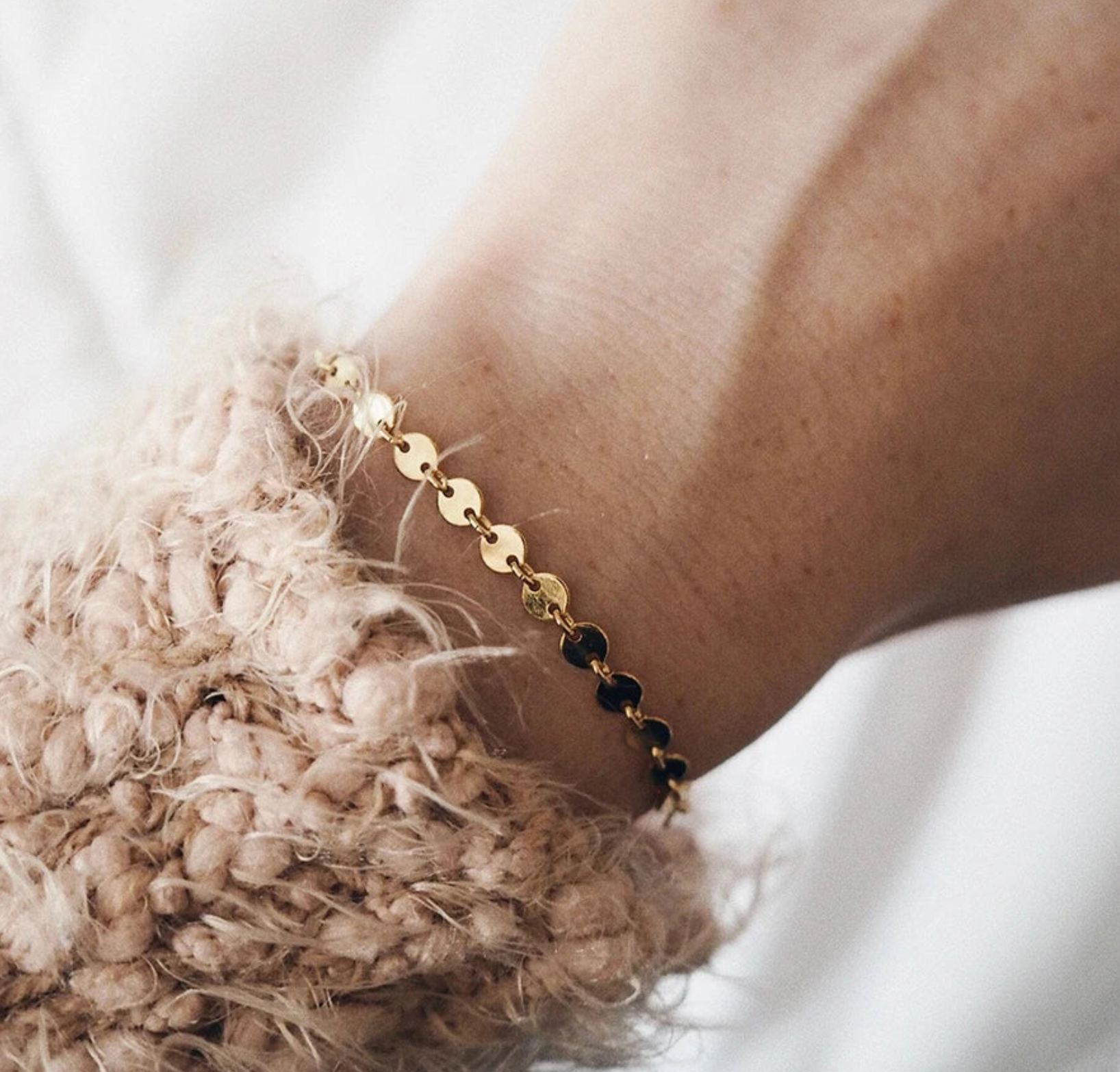 CUTE BRACELET • GOLD BRACELET • STAINLESS STEEL • WATERPROOF
