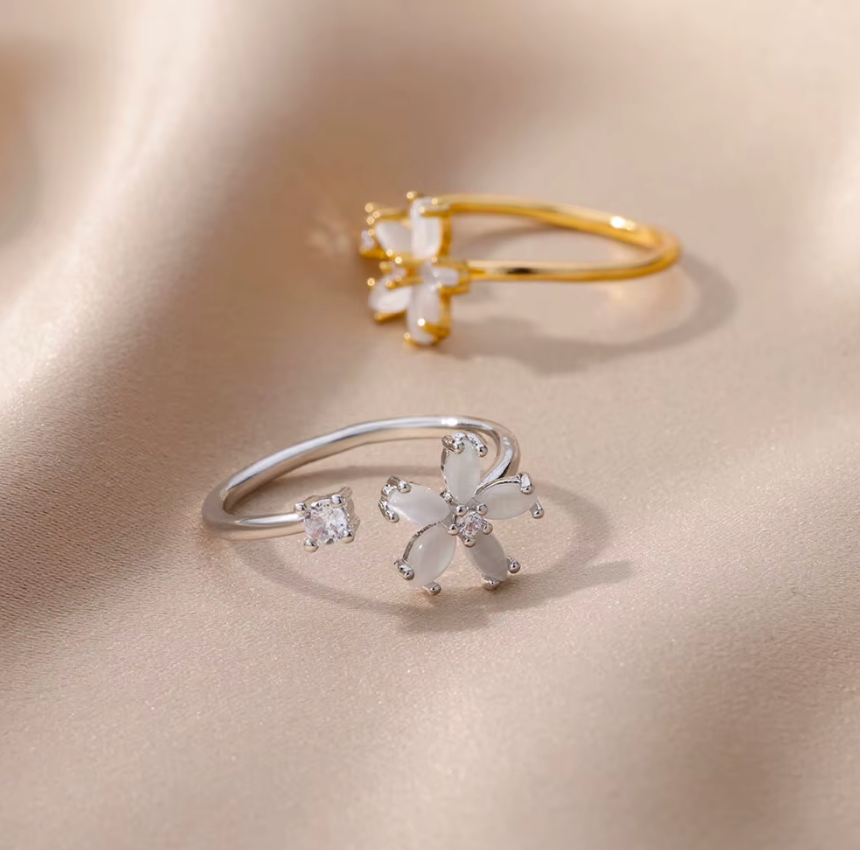 Waterproof Bestseller flower ring • Gold Silver ring