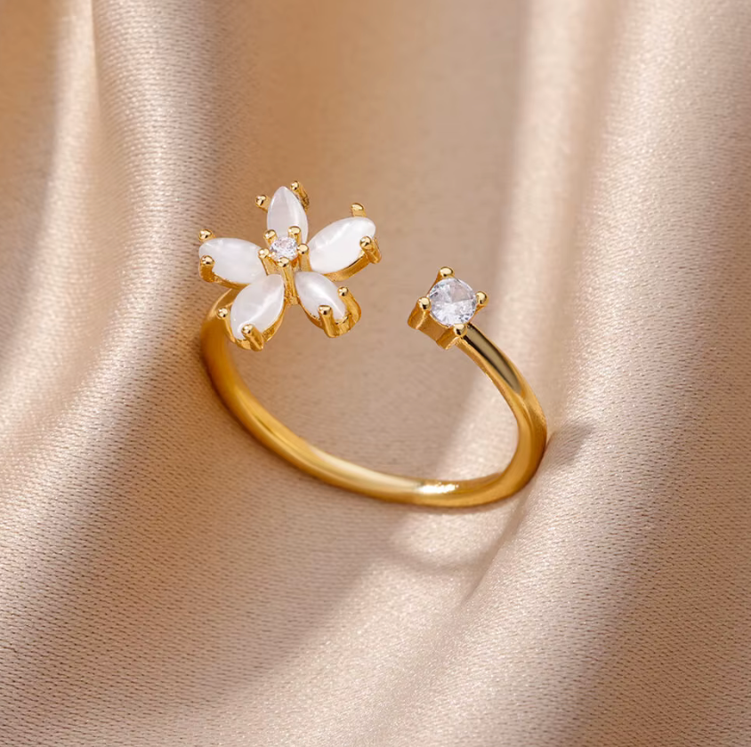 Waterproof Bestseller flower ring • Gold Silver ring
