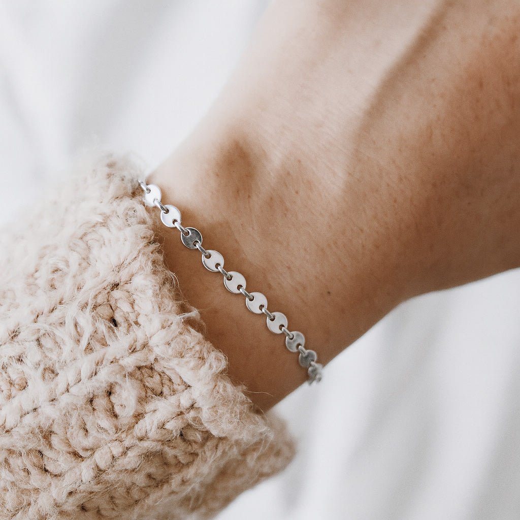 Anoa Adventskalender Schmuck 2025 - 12 Schmuckstücke - AnoaShop