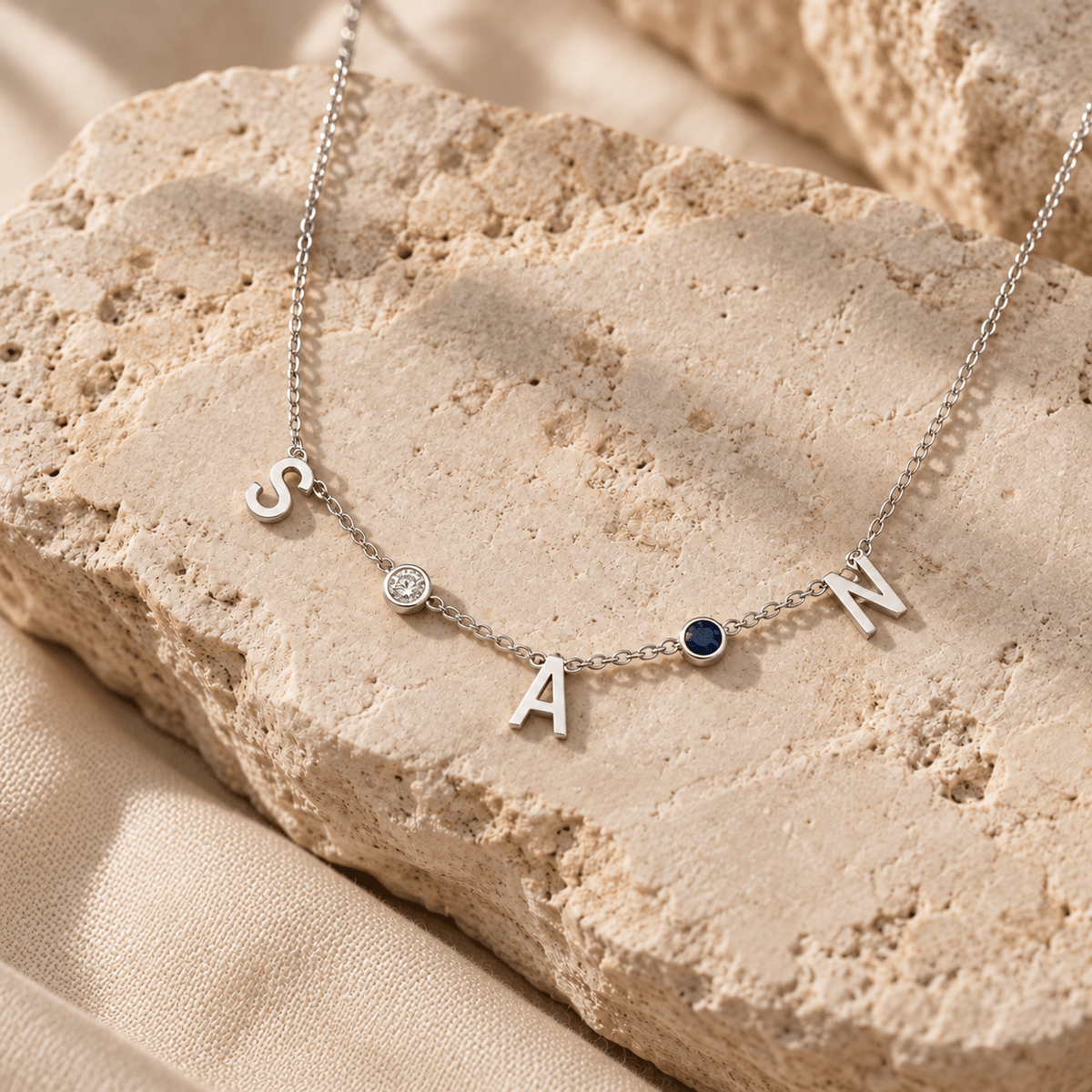 Buchstabe & Geburtsstein Kette - Classic - AnoaShop