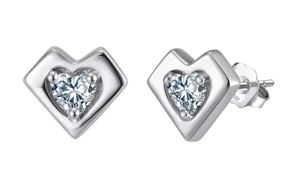 Heart stud earrings with crystal clear zirconia stone 925 Sterling Silver - AnoaShop