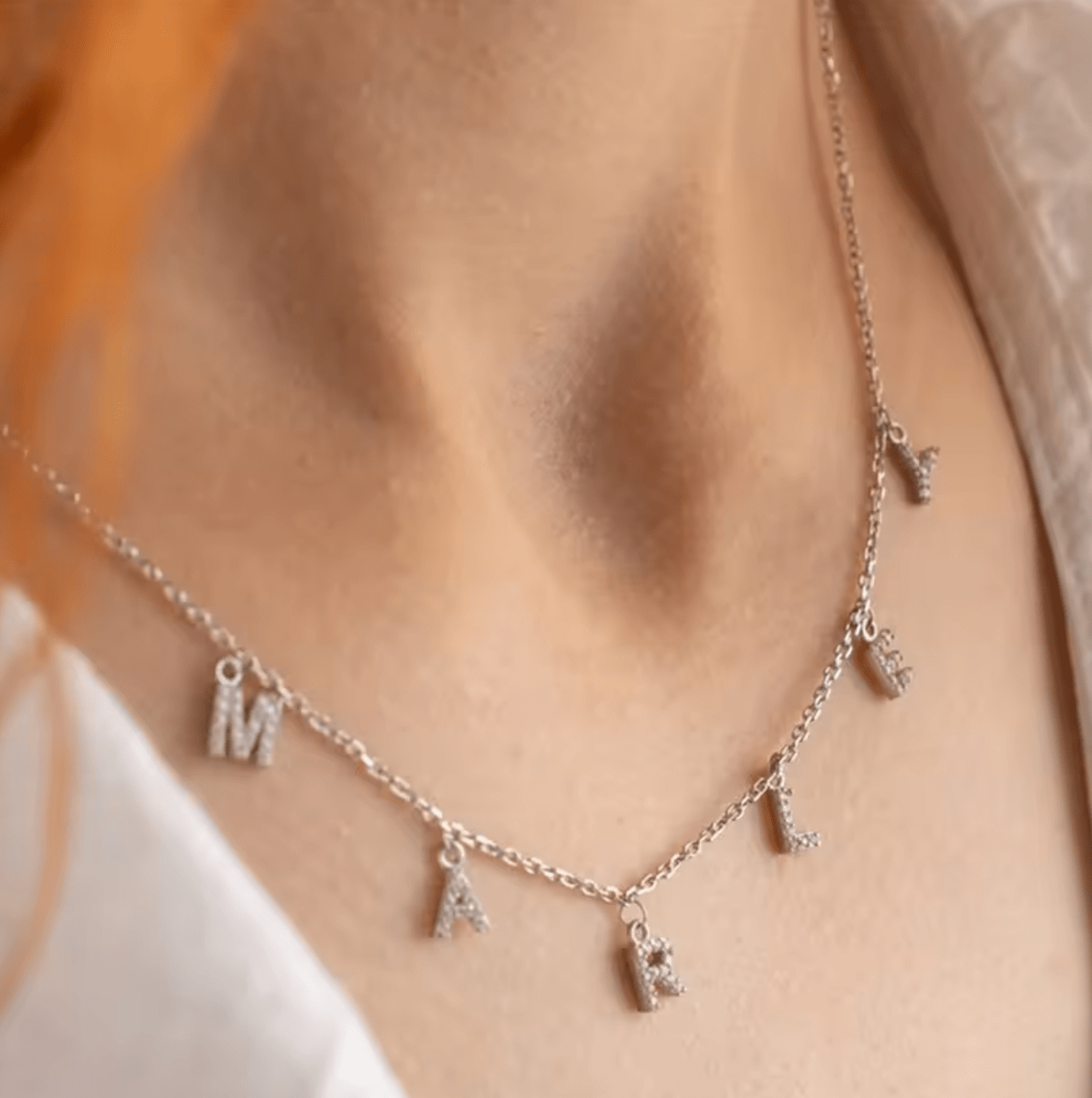 WATERPROOF LETTER NECKLACE • GOLD CHAIN ​​• STAINLESS STEEL - AnoaShop