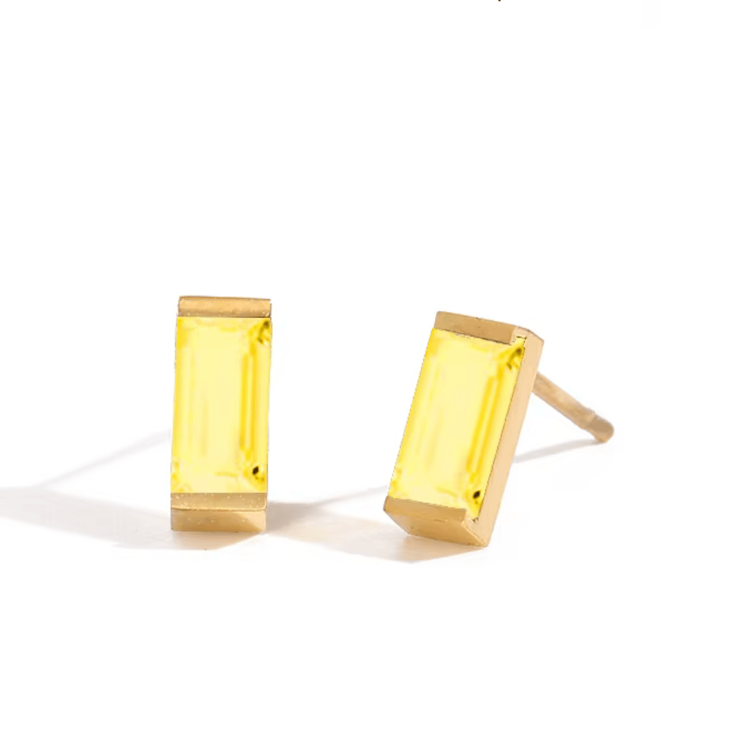 Zirconia stones stud earrings gold stainless steel - AnoaShop